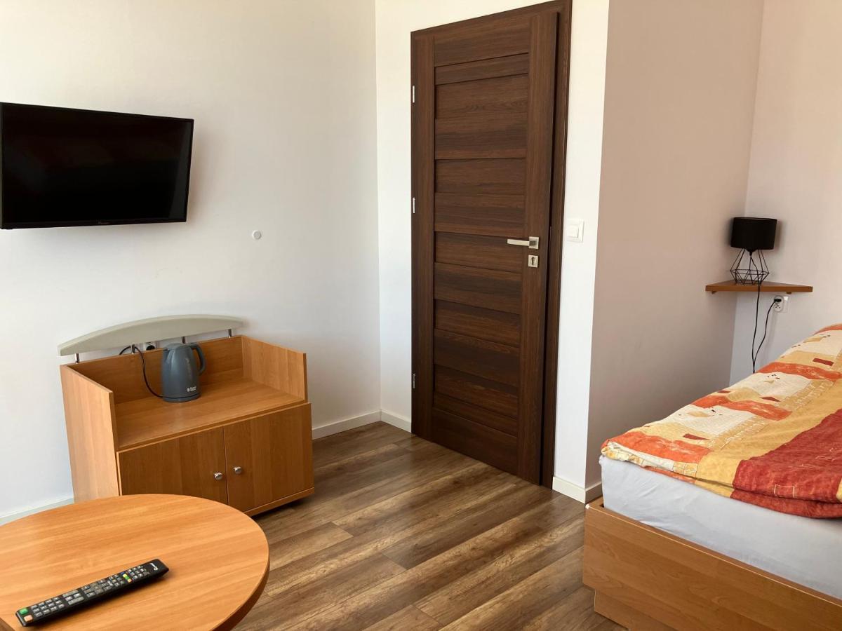 Agat Pokoje Goscinne Apartamenty Pobierowo Εξωτερικό φωτογραφία